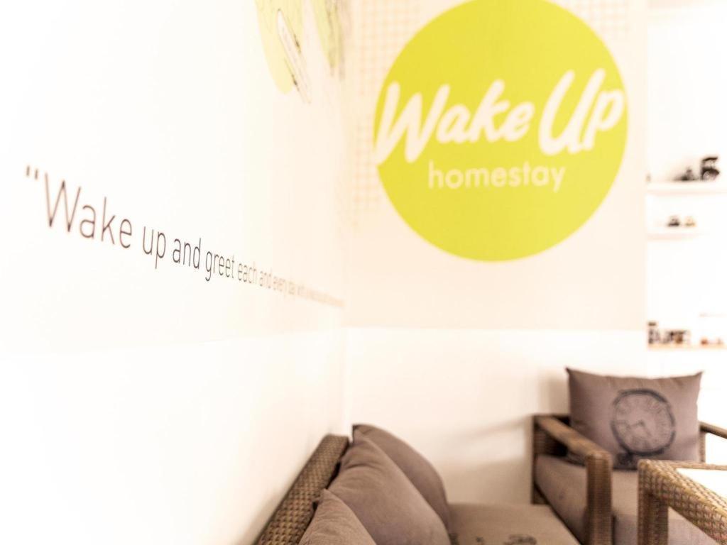 Wakeup Homestay Jogjakarta Buitenkant foto